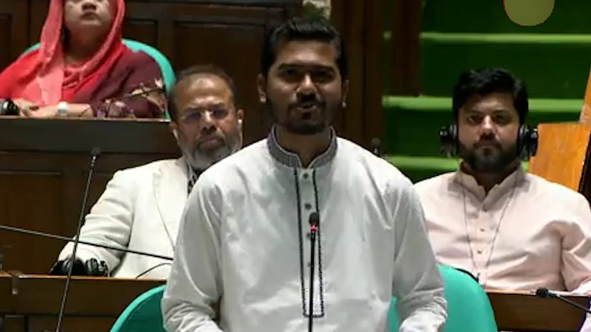 সংসদে প্রতিমন্ত্রী নুরুল হককে থামালেন স্পিকার