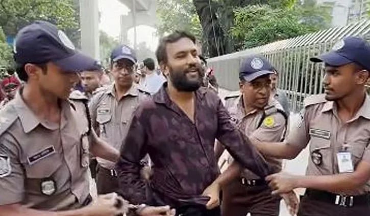 প্রধানমন্ত্রীর গাড়িবহরে প্রবেশের অভিযোগ, পুলিশ হেফাজতে মোটরসাইকেল চালক