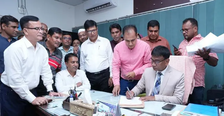 রাবির নতুন রেজিস্ট্রারের অনার্স ডিগ্রি নিয়ে ধোঁয়াশা