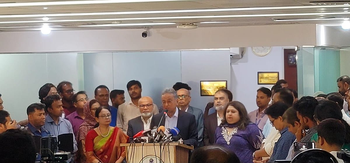 বিমা খাতে অনিয়ম, বিশৃঙ্খলা ও দুর্নীতি গভীরে শিকড় গেড়েছে: অর্থমন্ত্রী