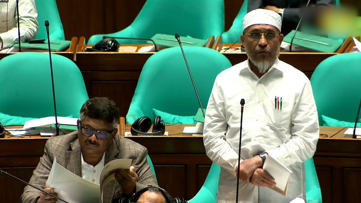 র‍্যাবের মতো একটা সংগঠন এই দেশে অত্যন্ত প্রয়োজন: সংসদে লুৎফুজ্জামান বাবর