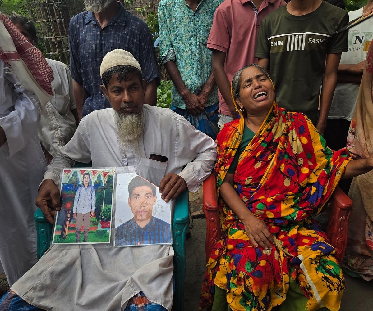 ‘সুখের আশায় দুই ছেলেক বিদেশ পাঠাইছিনু, দেশত থাকলে কষ্ট হলেও জীবত থাকত’