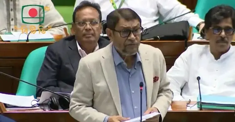 হামের টিকা নিয়ে অন্তর্বর্তী সরকারের ভুল নীতির বলি হয়েছে অসংখ্য শিশু