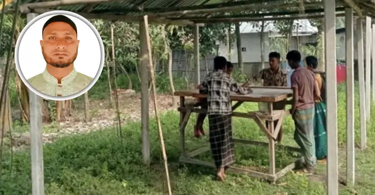 ক্যারম খেলার নামে ‘ঈদগাহ মাঠ’ দখলে নিলেন প্রভাবশালী
