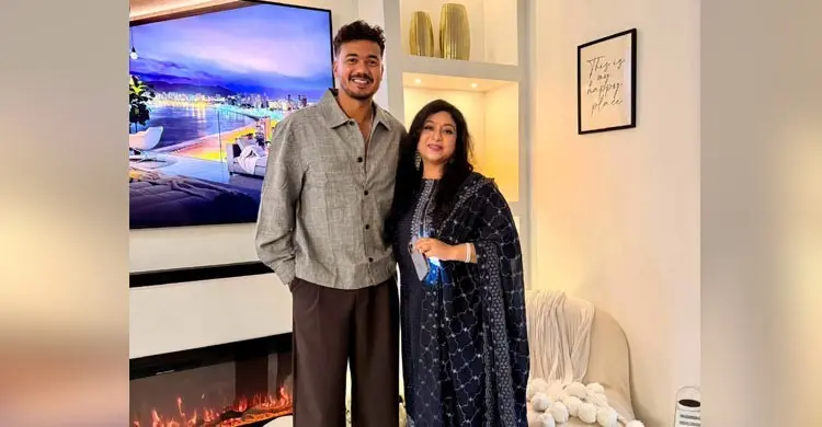 অস্ট্রেলিয়ায় শাবনূরের সঙ্গে দারুণ সময় কাটলো তাসকিনের