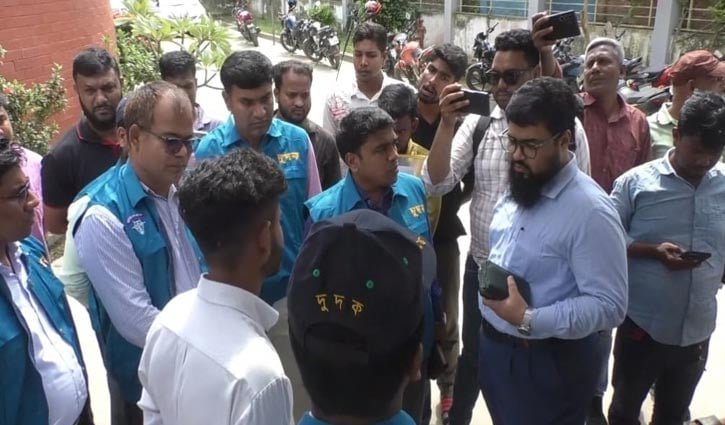 জামালপুরে পাসপোর্ট অফিসে দুদকের অভিযান