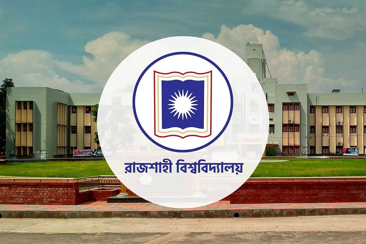 মশারির ওপর কিছু একটা নড়ছিল, লাইট জ্বালিয়ে দেখেন বিষধর সাপ