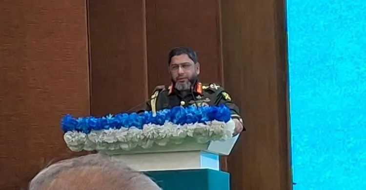 অর্থনীতির ওপর বড় ধরনের চাপ তৈরি করছে রোহিঙ্গা সংকট: সেনাপ্রধান