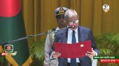 রাষ্ট্রপতি হিসেবে শপথ নিলেন মির্জা ফখরুল ইসলাম আলমগীর