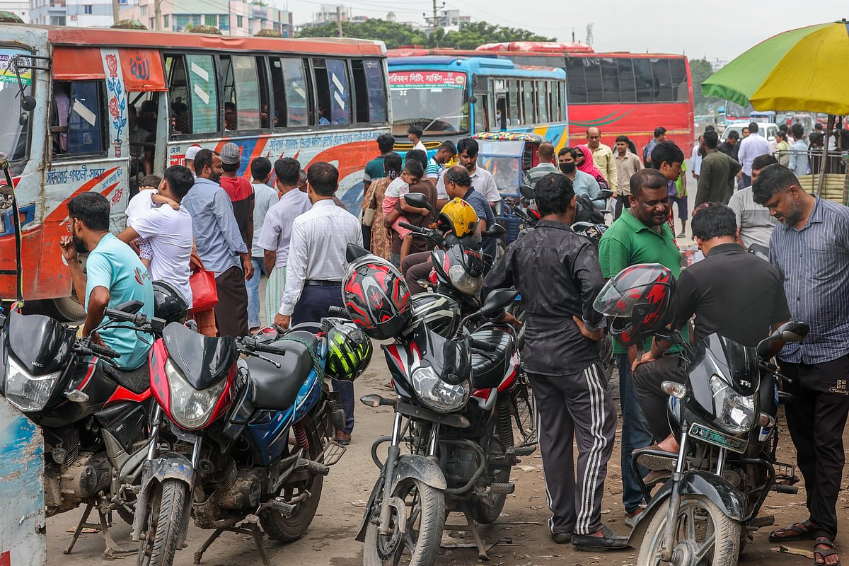 তেলের দাম একলাফে ২০ টাকা বাড়ানোর বিকল্প কি ছিল না?