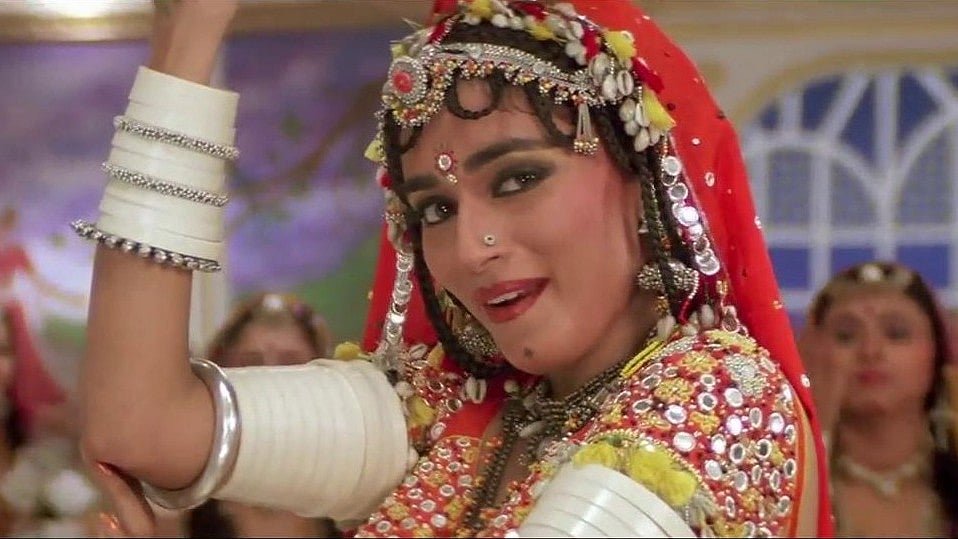 ‘চোলি কে পিছে’ থেকে সঞ্জয় দত্তের গ্রেপ্তার, ঝড়ের মধ্য দিয়ে ইতিহাস গড়েছিল ‘খলনায়ক’