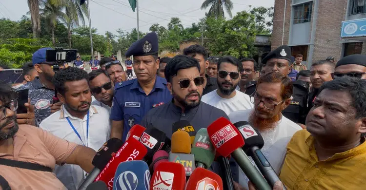 লংমার্চের নামে জ্বালানি অপচয় না করার আহ্বান প্রতিমন্ত্রী ইশরাকের