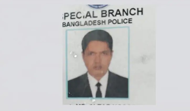 সাভারে পুলিশের এসবি সদস্যকে পিটিয়ে হত্যার অভিযোগ