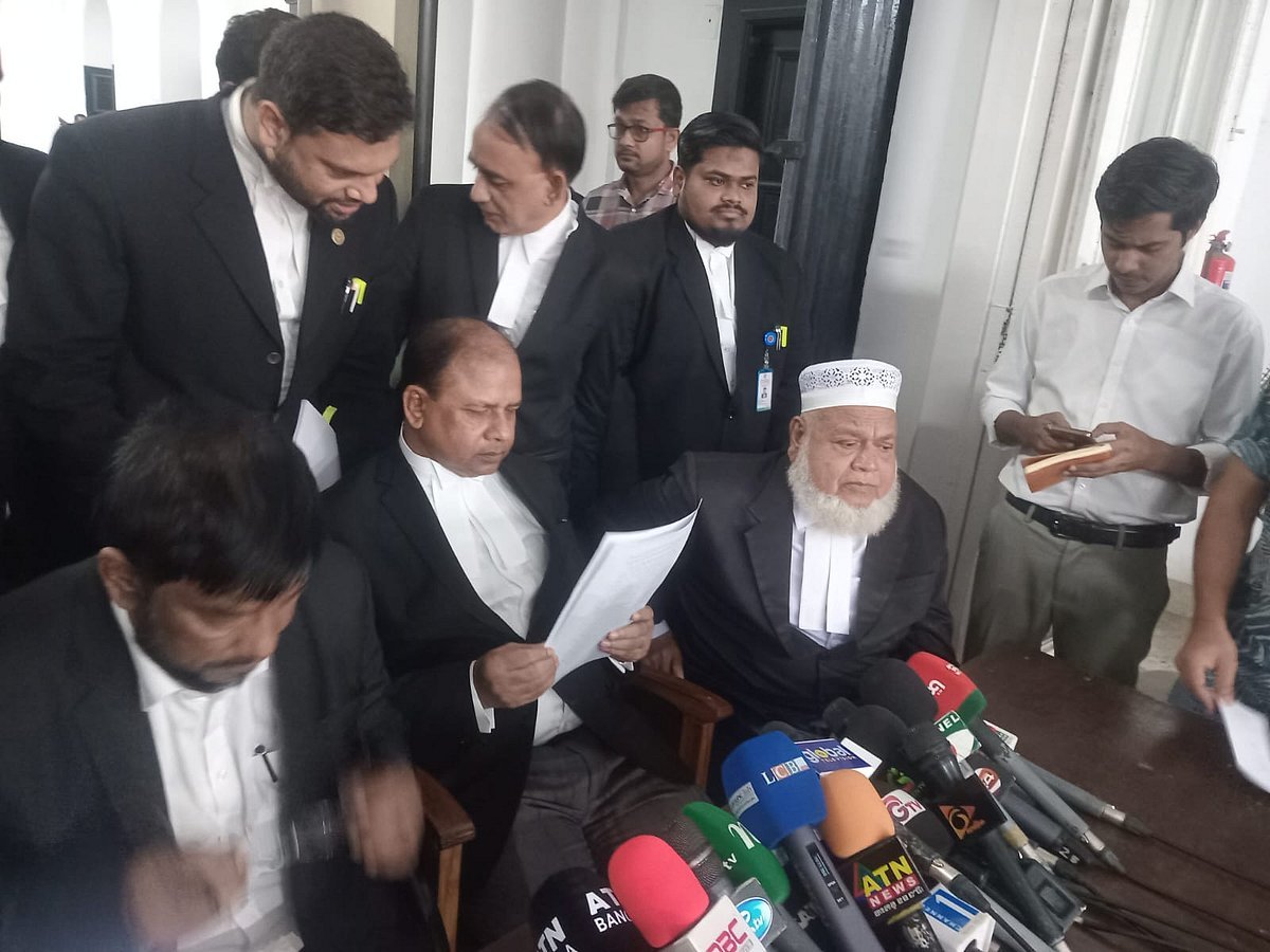 মাকসুদ কামাল নজরদারিতে আছেন, দেশে থাকলে পালানোর সুযোগ নেই: চিফ প্রসিকিউটর
