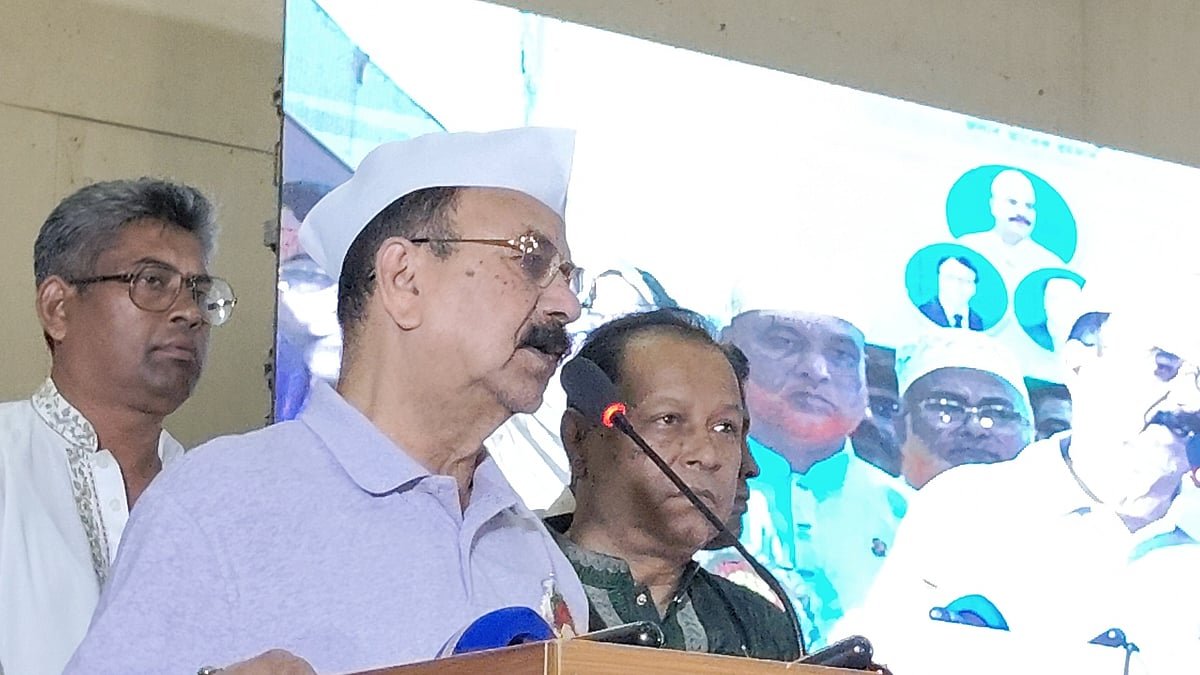 আপনি যত চোর নিয়ে বিদেশে গেছেন সবাইকে নিয়ে আসেন: গয়েশ্বর