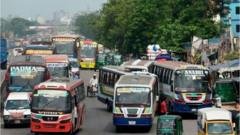 বাসভাড়া কিলোমিটারে ১৭ পয়সা বাড়ানোর সিদ্ধান্ত নিয়েছে সরকার