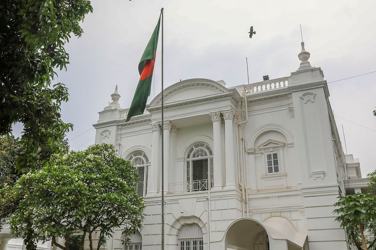 সাবেক এমপি গোলাপ ও সাবেক আইজিপি শহীদুলকে জিজ্ঞাসাবাদের অনুমতি