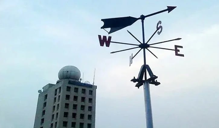 ঢাকায় বৃষ্টির পূর্বাভাস, বাড়তে পারে দিনের তাপমাত্রা