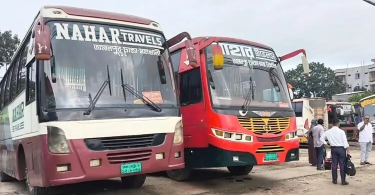১৫ ঘণ্টা বন্ধ থাকার পর জামালপুর-ঢাকা রুটে বাস চলাচল শুরু