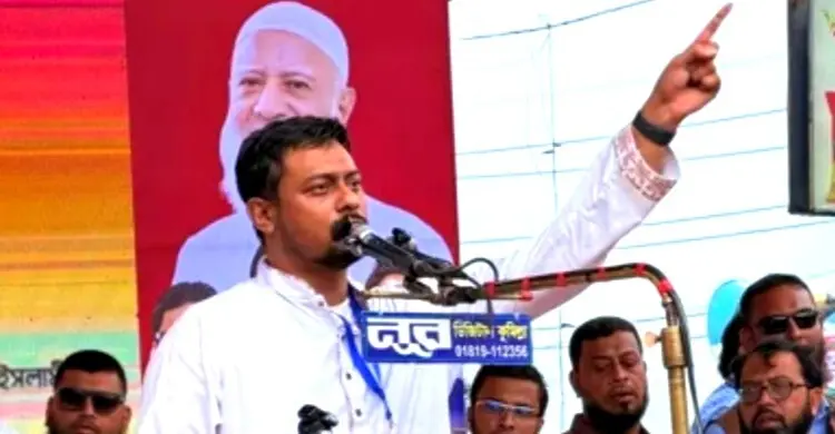 ছয় দফা বাস্তবায়ন না হলে তা এক দফায় পরিণত হবে