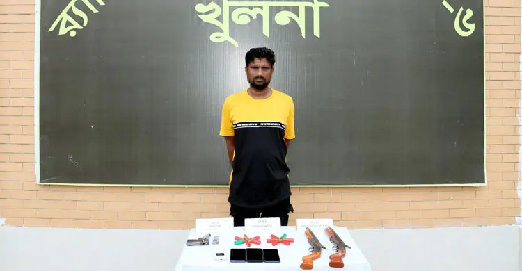 খুলনার আলোচিত সন্ত্রাসী আরমান গ্রেফতার