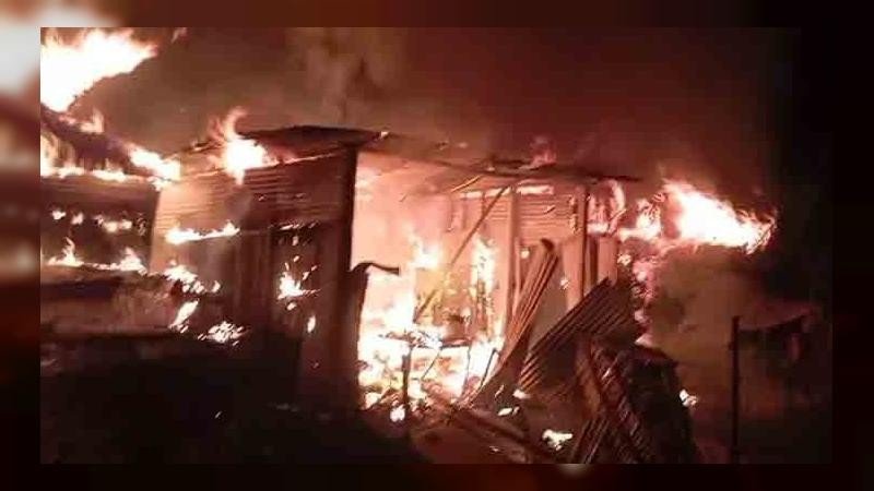 শেরপুরে অগ্নিকাণ্ডে চার পরিবারের ২০ লাখ টাকার ক্ষতি