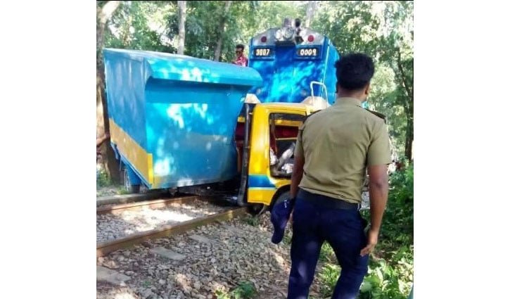 ঢাকা-চট্টগ্রামের সঙ্গে কক্সবাজারের রেল যোগাযোগ বন্ধ