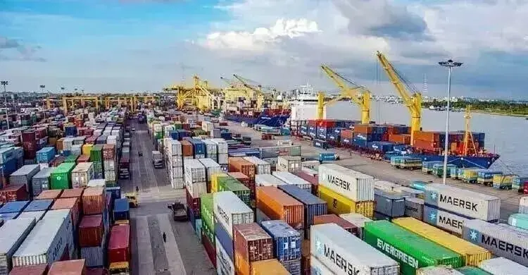 চট্টগ্রাম বন্দর ইয়ার্ডের ২২ শতাংশ জায়গা খালি কন্টেইনারের দখলে