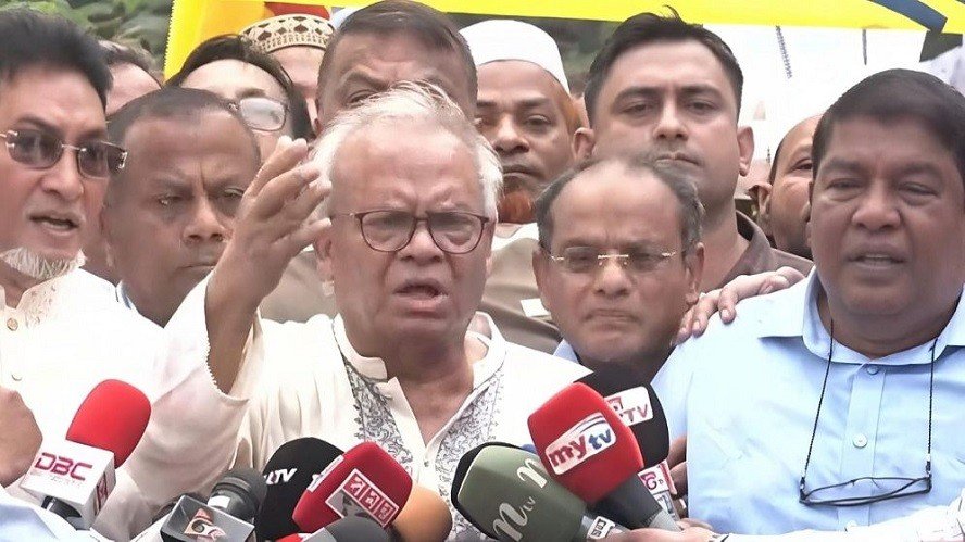 এক থেকে দেড় সপ্তাহে জ্বালানি সরবরাহ স্বাভাবিক হবে: রিজভী