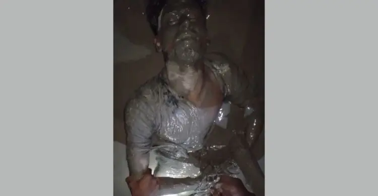 মেঘনার তীরে গোঙানির শব্দ, টর্চ জ্বালিয়ে মিললো হাত-মুখ বাঁধা যুবক