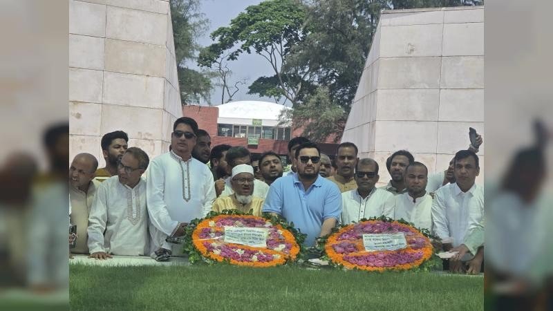 শহীদ জিয়া ও বেগম খালেদার মাজার জিয়ারত করলেন চট্টগ্রাম ওয়াসার নবনিযুক্ত চেয়ারম্যান