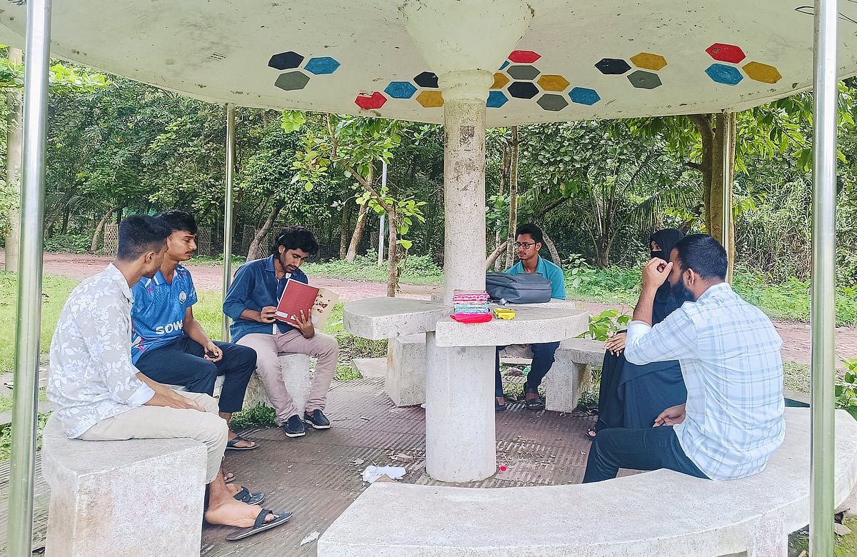বরিশাল বিশ্ববিদ্যালয় বন্ধুসভার পাঠচক্রে শরৎচন্দ্রের ‘বিপ্রদাস’