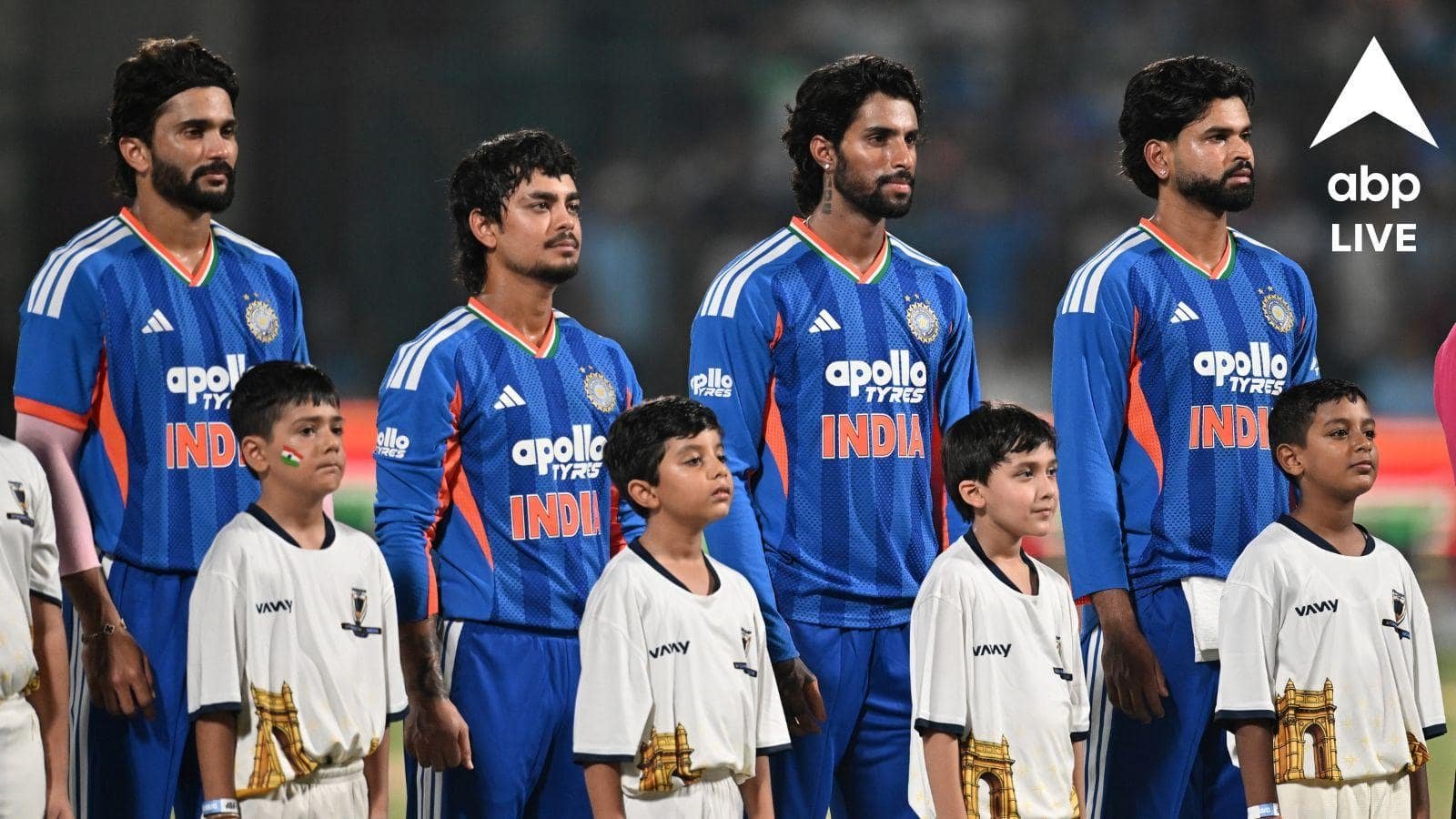 India vs Afghanistan: জাতীয় সঙ্গীতের আগে বন্দে মাতরম গাইলেন শ্রেয়স-বুমরা-অভিষেকরা, অভিনব উদ্যোগ ভারতীয় বোর্ডের