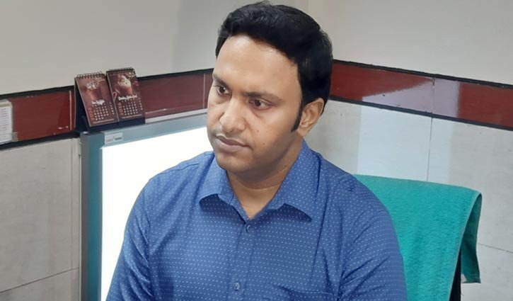 সরকারি চিকিৎসক প্রাইভেট চেম্বারে, লাইসেন্স বাতিলের নির্দেশ