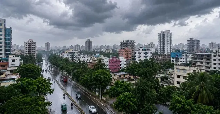 দুপুরের মধ্যে ঢাকায় বজ্রসহ বৃষ্টি হতে পারে