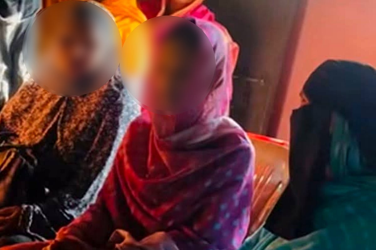 বরযাত্রীর গাড়ি থেকে তুলে নেওয়া সেই নববধূ বললেন, ‘আইছি তো আইছিই, এনেই থাকবাম’