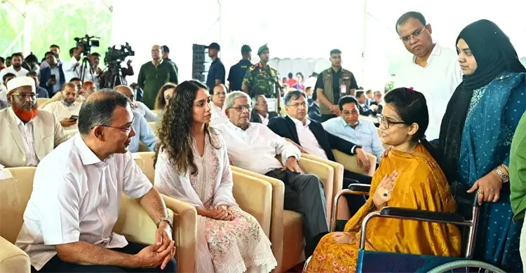 জুলাই যোদ্ধা মিতুর খোঁজখবর নিলেন প্রধানমন্ত্রী