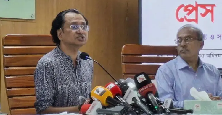 সাংবাদিকদের বিরুদ্ধে ব্যবস্থা নিতে আইন প্রয়োজন: ডা. জাহেদ উর রহমান