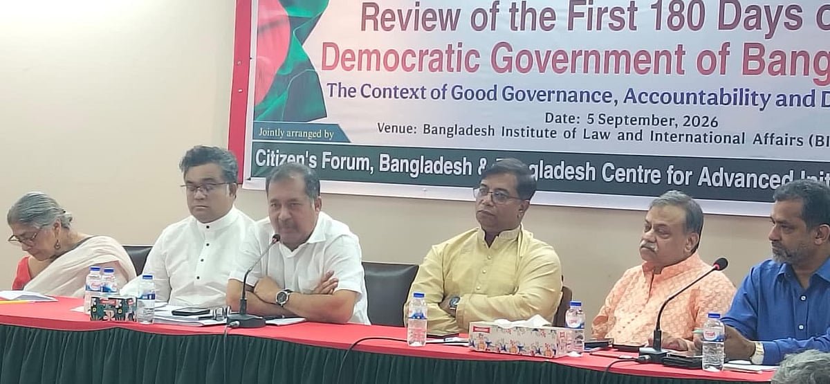 সরকারের গঠনমূলক সমালোচনার পাশাপাশি দরকার সংকট সমাধানের সুনির্দিষ্ট পরামর্শ
