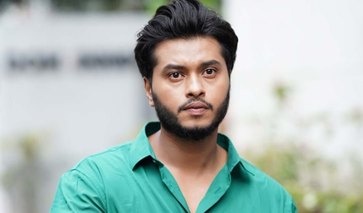 ‘বাংলাদেশে মানুষ থাকে না—থাকে আওয়ামী লীগ, বিএনপি, এনসিপি, জামায়াত’