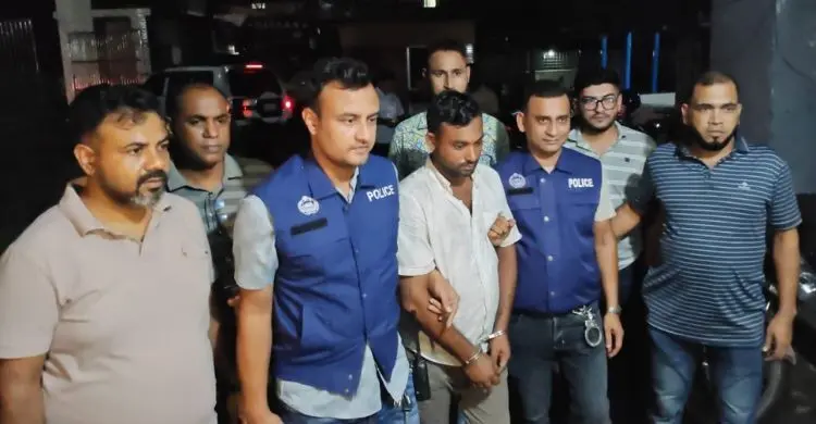 পিরোজপুরে বিদেশি পিস্তল-মাদকসহ যুবক গ্রেফতার