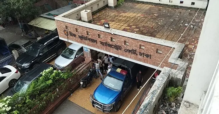 আইনজীবীর কাছে চাঁদা দাবির অভিযোগ, জমি দখলের চেষ্টা