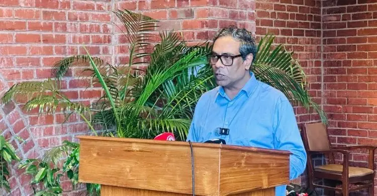 অক্টোবরে ডেঙ্গুর বড় ধাক্কা সামলাতে এখনই নামতে হবে