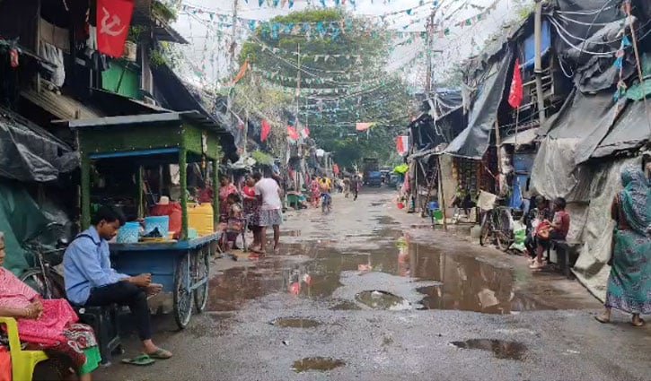 কলকাতার মুসলিম কলোনিতে ৪৯ দিন ধরে পানি নেই