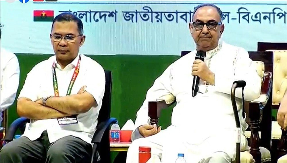 আপনার ভালো কাজগুলো কিছু লোকের খারাপ কথায়-কাজে ধ্বংস হয়ে যাচ্ছে