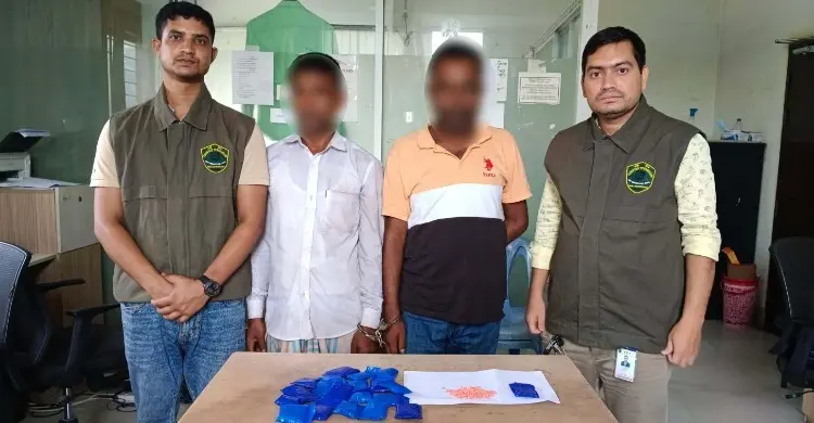 যাত্রাবাড়ীতে তিন হাজার পিস ইয়াবাসহ চিহ্নিত দুই কারবারি গ্রেফতার