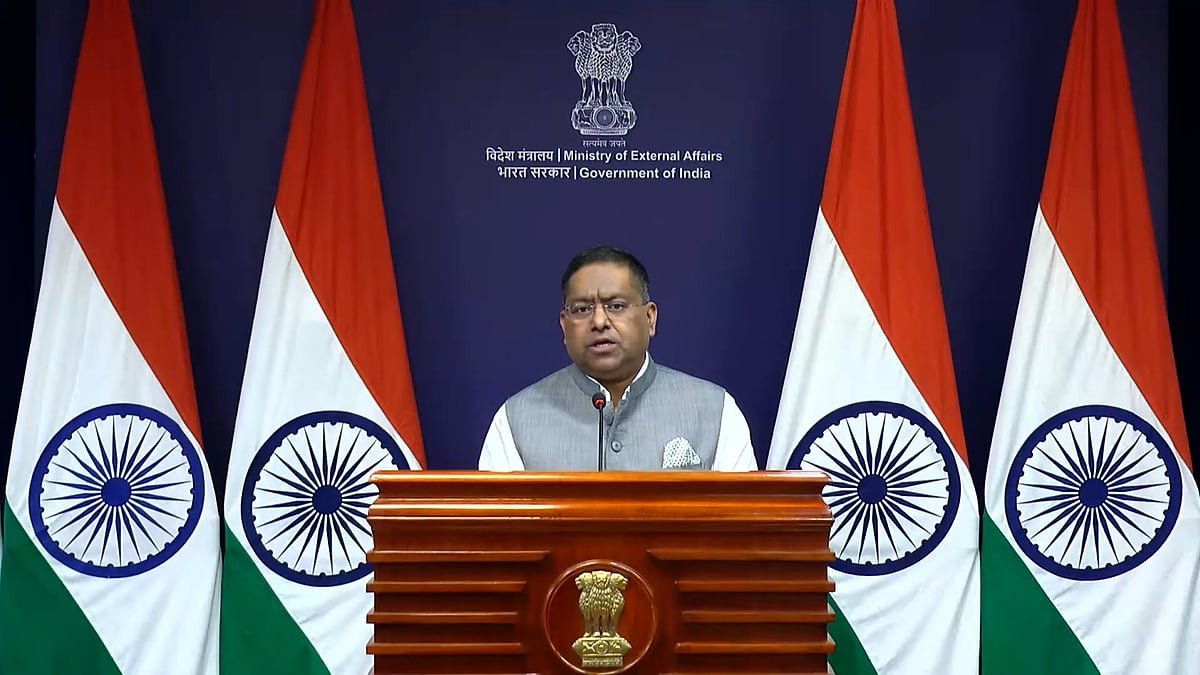 হাসিনার বক্তব্য ‘সমর্থন করে না’ ভারত, জানালেন জয়সোয়াল