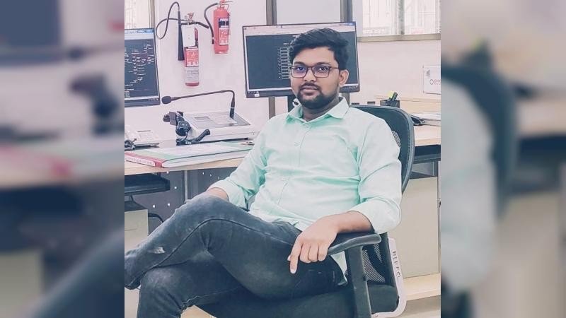 সানাই বাজার আগেই বাজলো অ্যাম্বুলেন্সের সাইরেন, সড়ক কেড়ে নিল শুভঙ্করের জীবন প্রদীপ