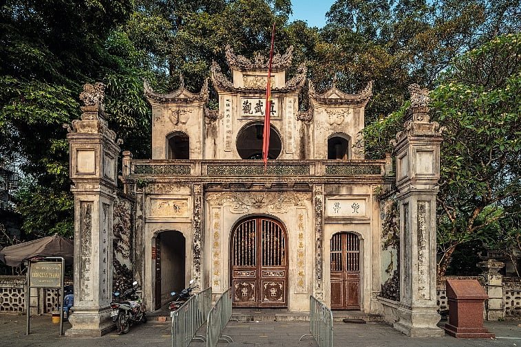 সাংস্কৃতিক বৈচিত্র্য ও প্রাকৃতিক সৌন্দর্যের দেশ ভিয়েতনাম: পর্ব–১