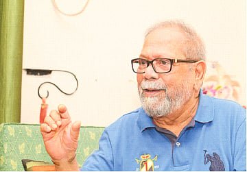 অসাধারণ শিল্পী, অসাধারণ গুরু